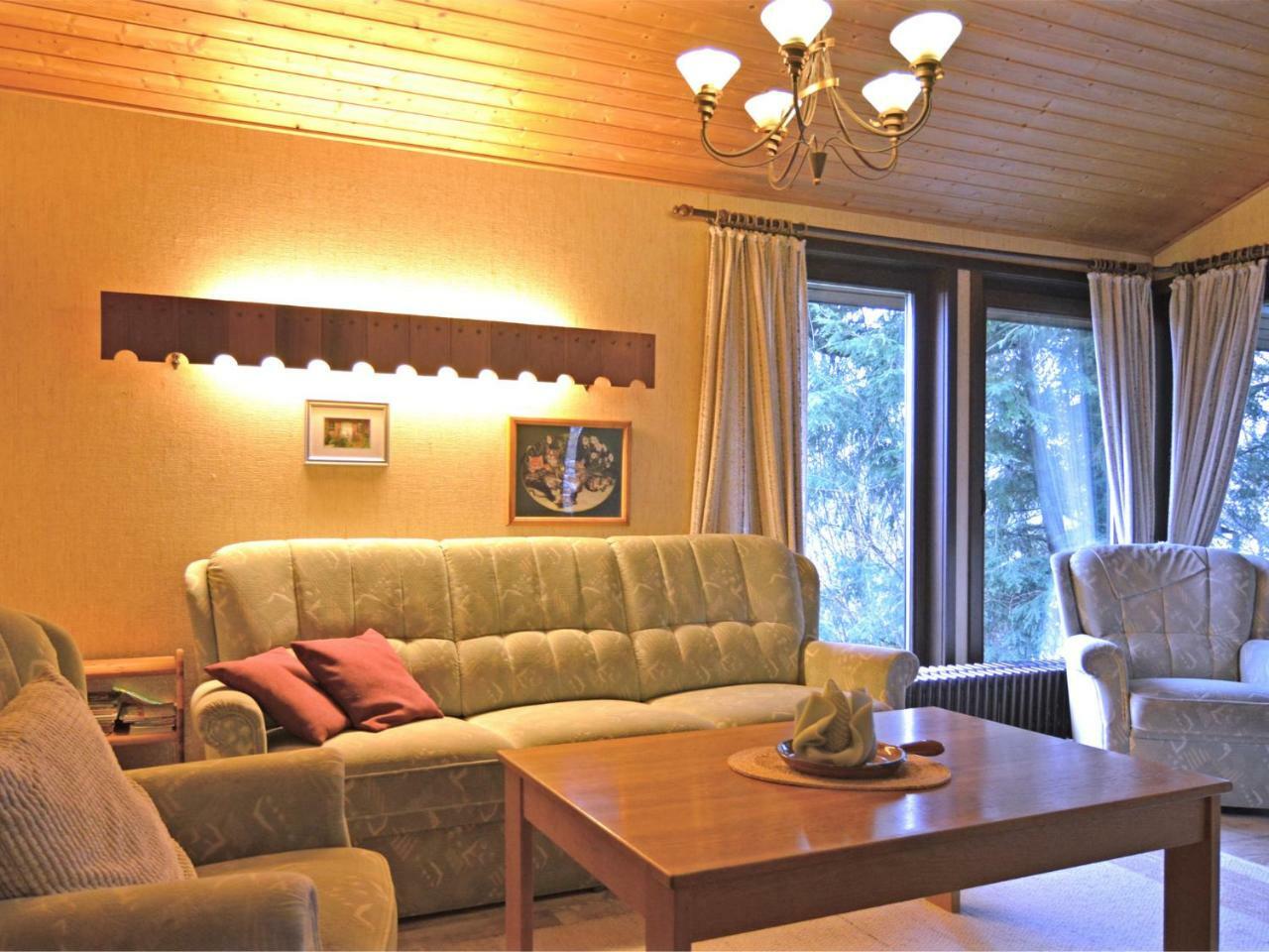 Furnished Bungalow With Peaceful Neighbourhood Meschede Exterior foto